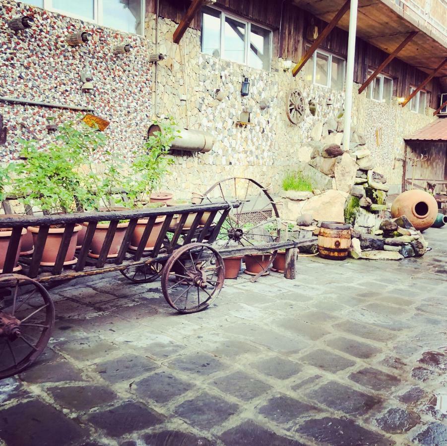 Vale Hotel&Restaurant Complex Ghiumri Exterior foto